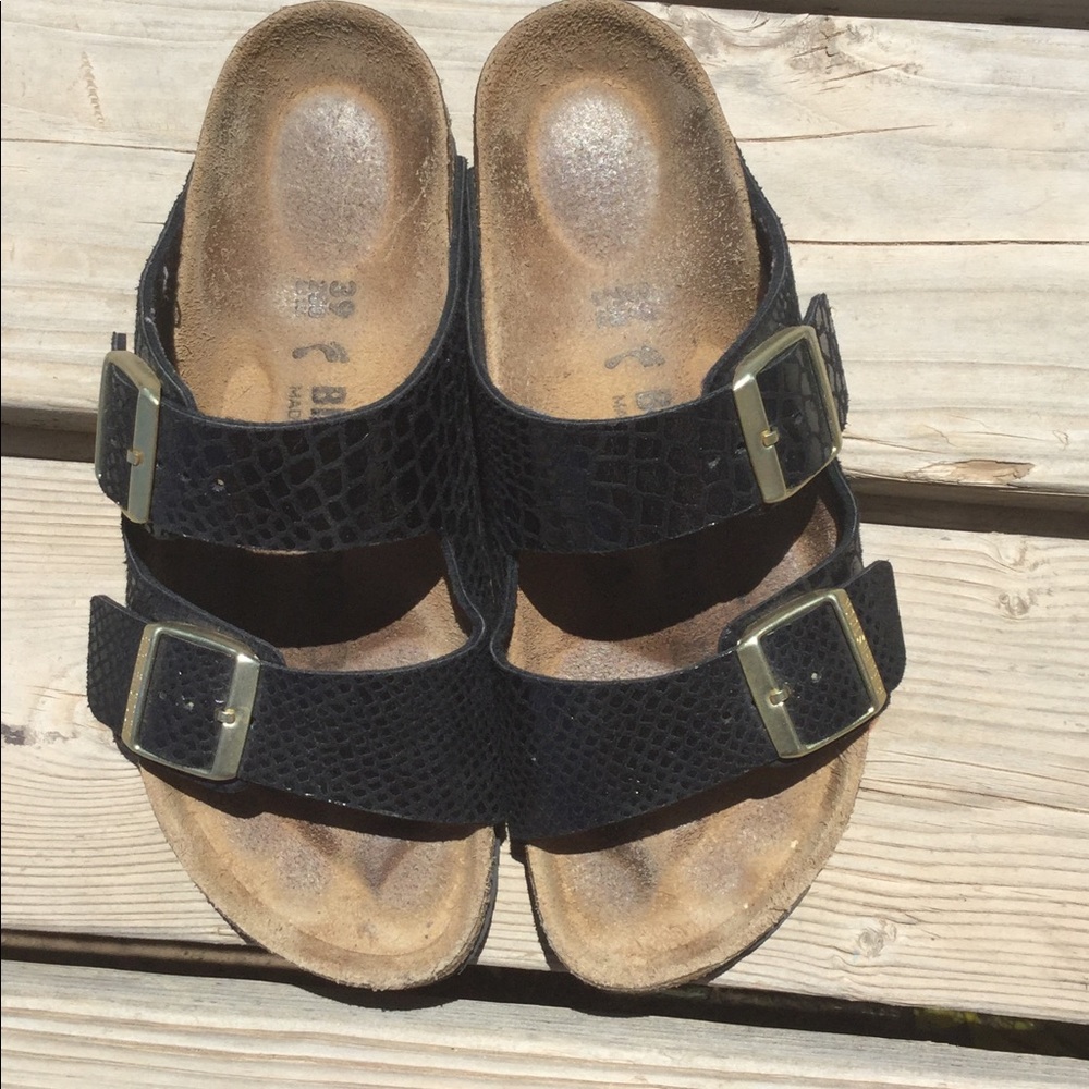 Snake print Birkenstock’s